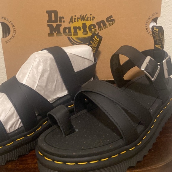 Dr Martens - Picture 6 of 6